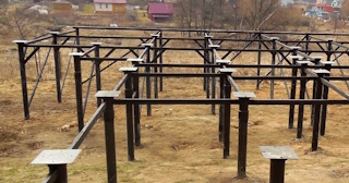Свайный фундамент под ключ цена с установкой в Железногорске от 510 рублей/м2| установка свайного фундамента под дом под ключ недорого